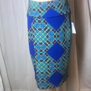 NWT LuLaRoe Cassie M Print skirt